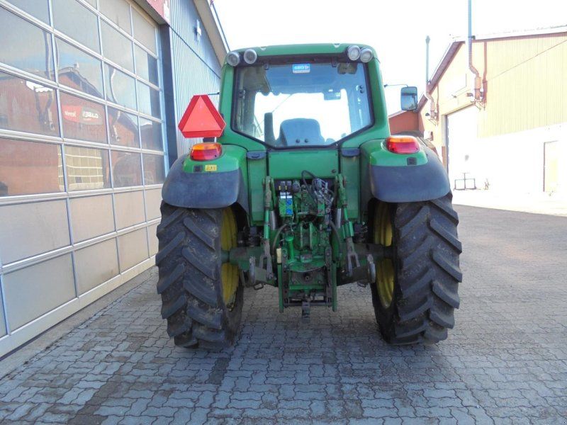 John Deere 6430