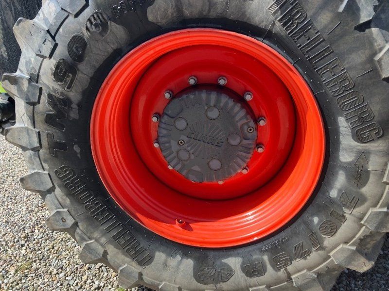 Claas Xerion 5000 Trac VC