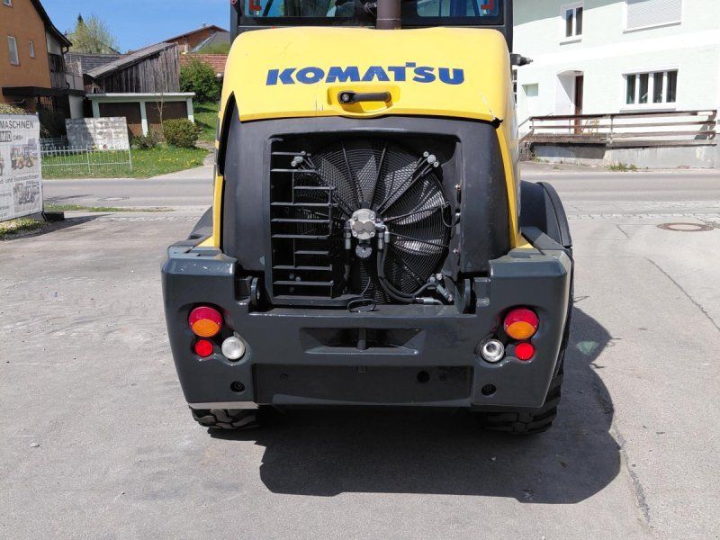 Komatsu WA 80 M