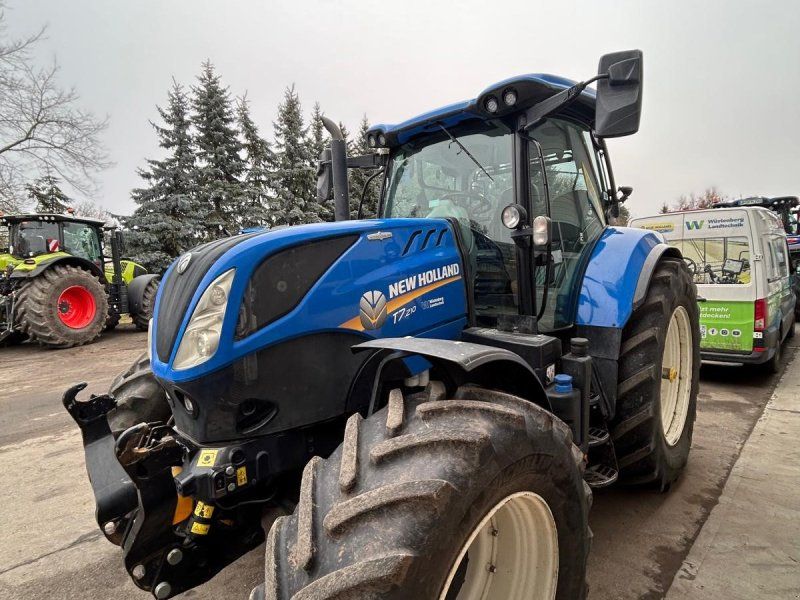 New Holland T 7.210