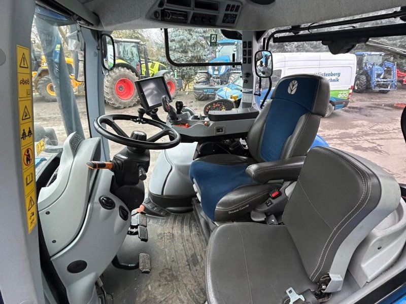 New Holland T 7.210