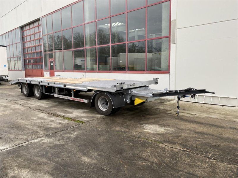Möslein T 3-P9,2 OR 3 Achs Tieflader gerader Ladefläche 9