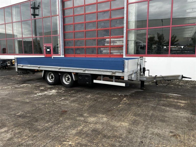 Tandempritsche- Tieflader, wenig Benutzt