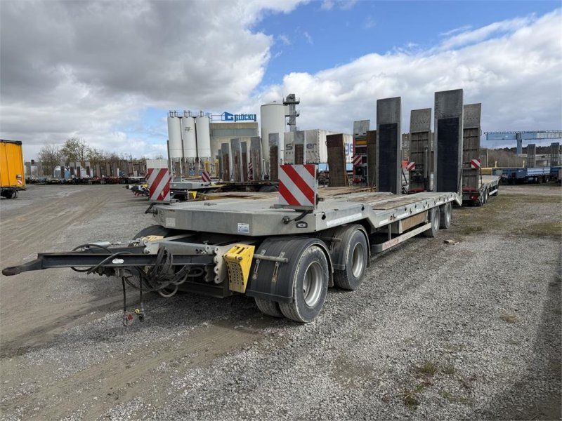 Möslein TA4 Schwebheim 4 Achs Tieflader, Guter Zu