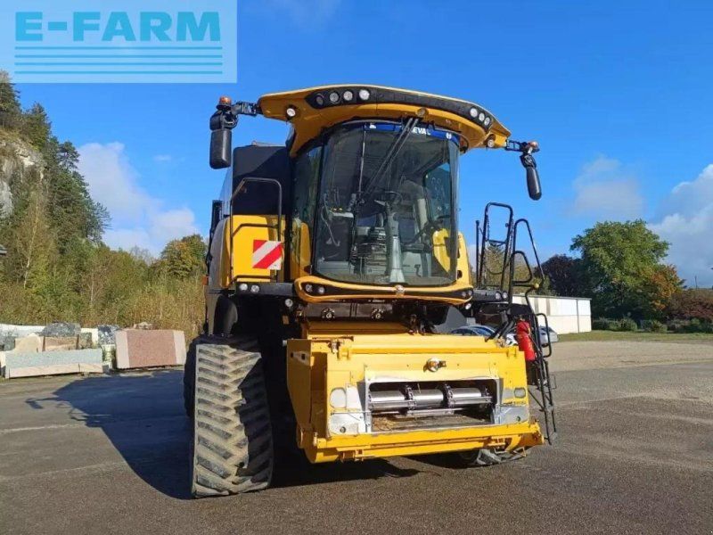 New Holland cr9.90 smart trax