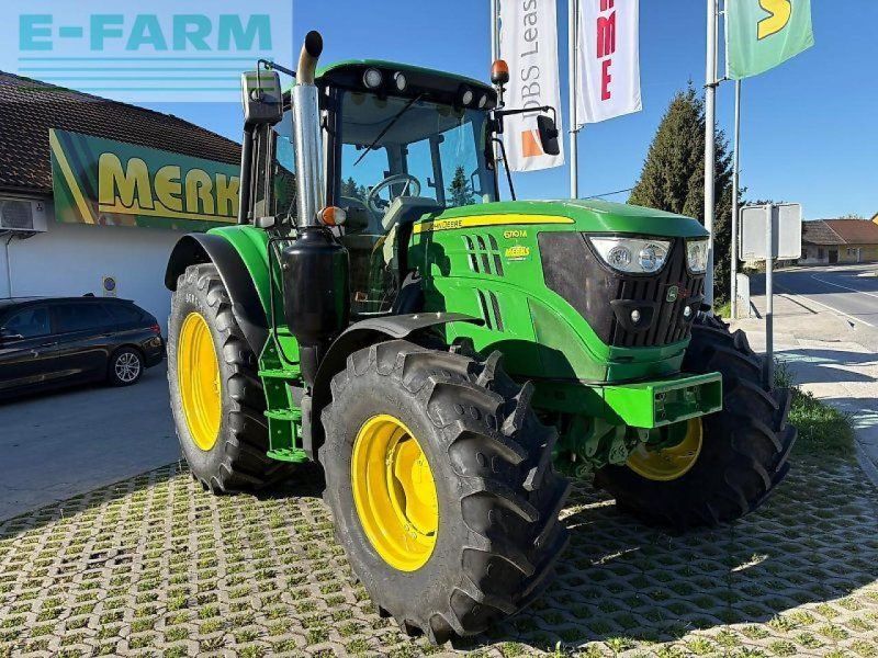 John Deere 6110m