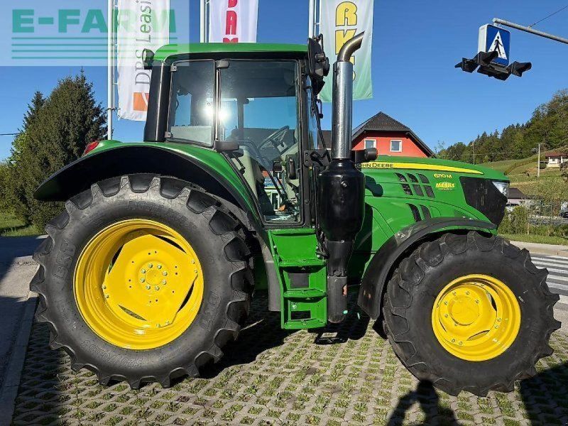 John Deere 6110m