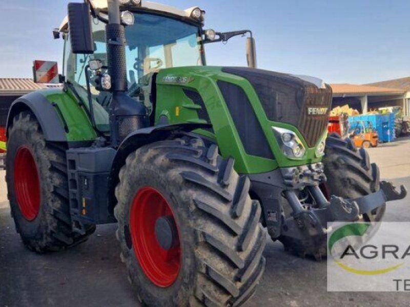 Fendt 826 VARIO S4 Profi Plus