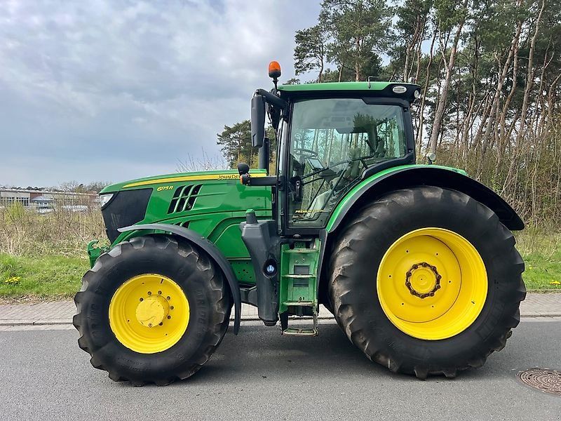 John Deere 6175R **Premium Edition**