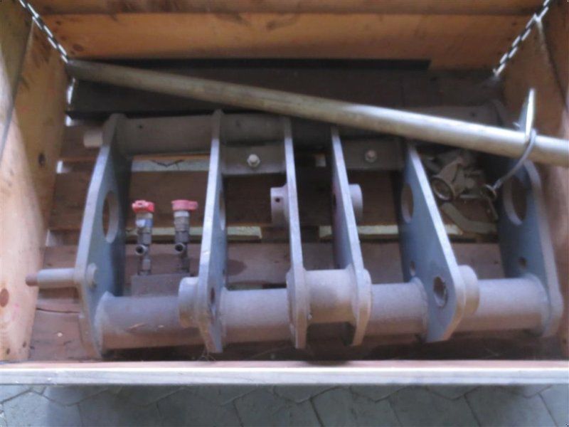 Claas redskabsfæste