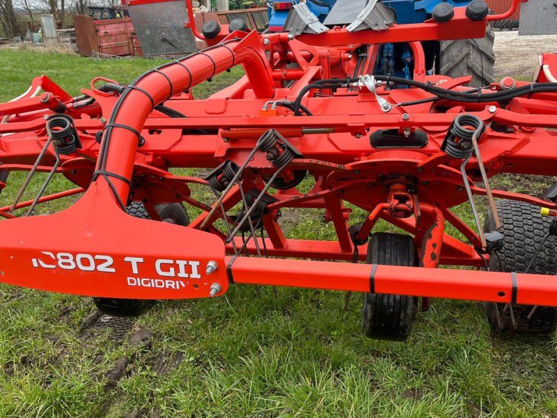Kuhn GF10802 T  Bugseret