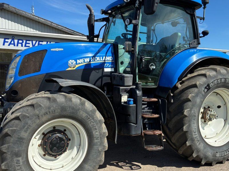 New Holland T7.210 AUTO COMMAND