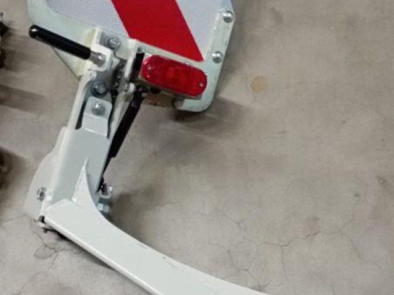 Claas WARNTAFEL + BELEUCHTUNG