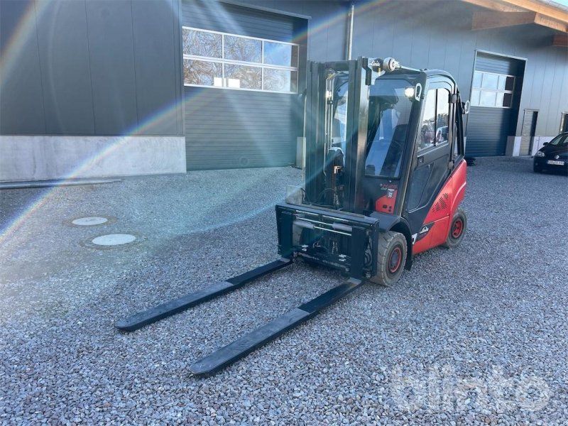 Linde H25T-02