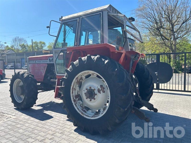 Massey Ferguson 1114