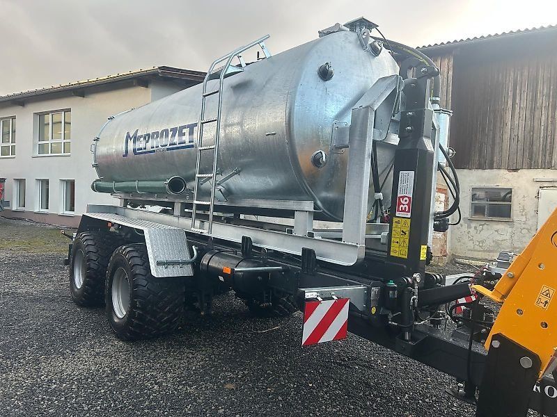 Meprozet Multilift Hakenlift-Güllefass 14000 l