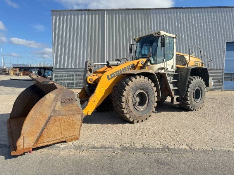 Liebherr L 576