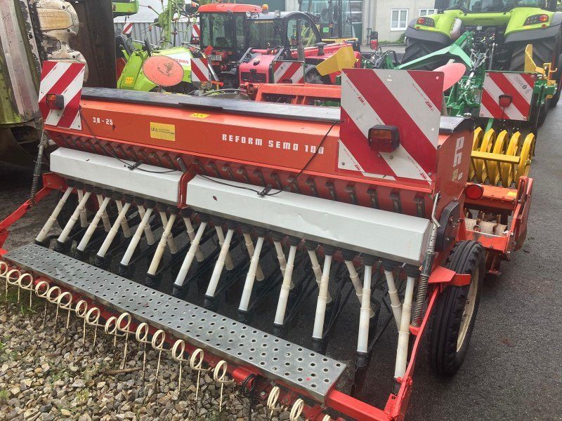 Kuhn HRB 302 + Reform Semo 100