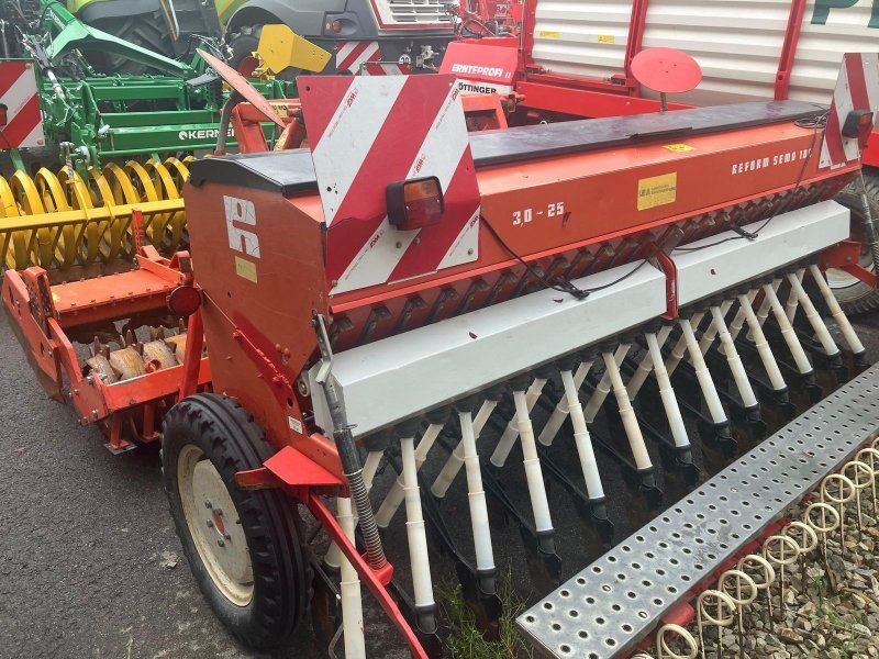 Kuhn HRB 302 + Reform Semo 100