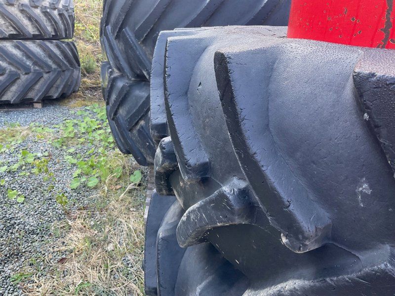 Zwilling 480/70R34 + 520/85R46