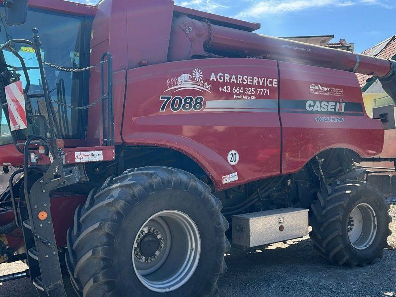 Case IH Axial-Flow 7088