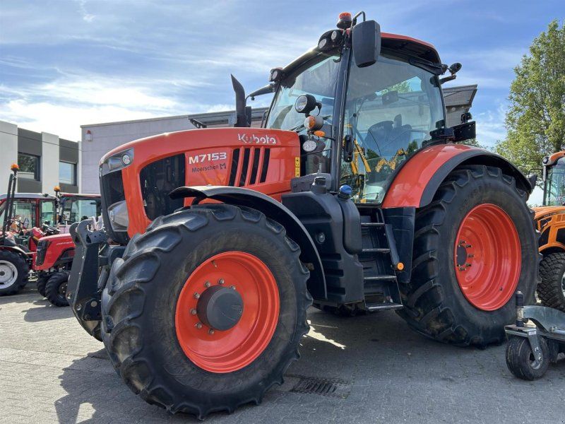Kubota M7-153
