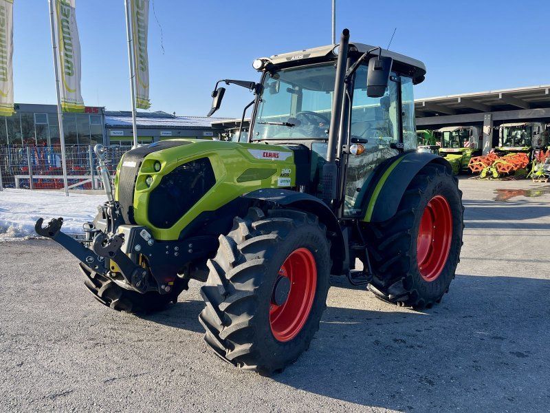 Claas Axos 240