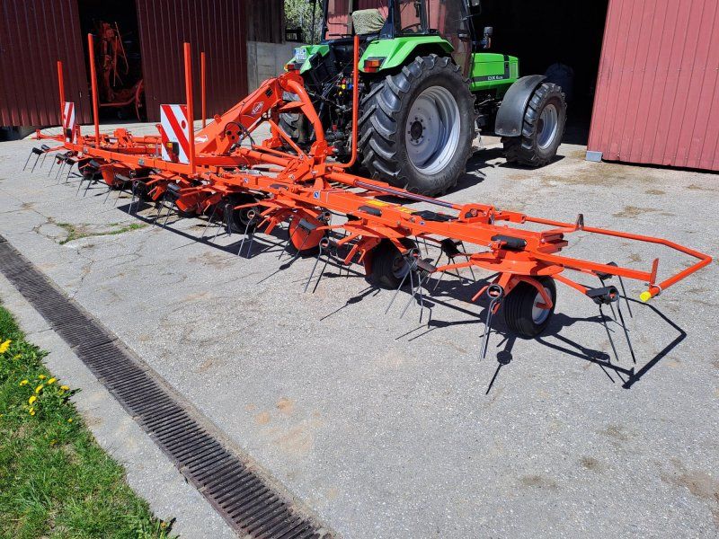 Kuhn GF 8702