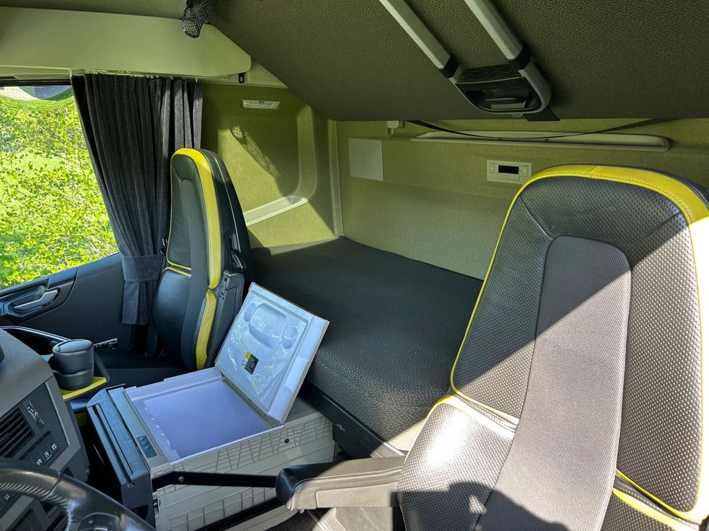 Volvo FH 16.650 | RETARDER | HYDROLIC | FULL AIR | TOP CONDITION !! |