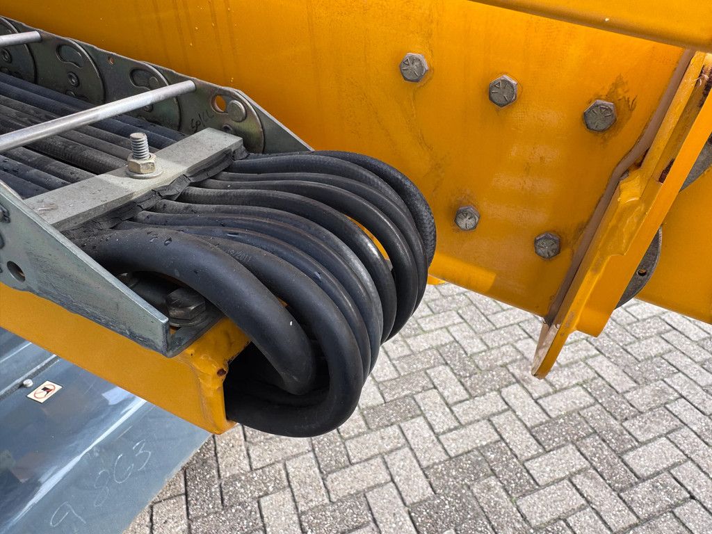 JLG E400AJPN Hoogwerker Knikarmhoogwerker