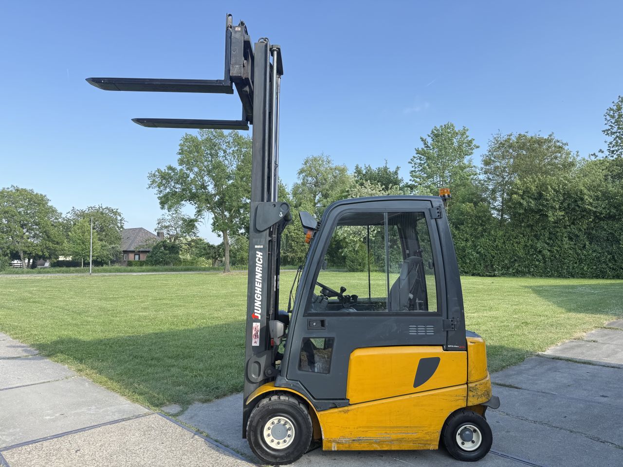 Jungheinrich 2500KG Sideshift vorkversteller uitschuifvorken