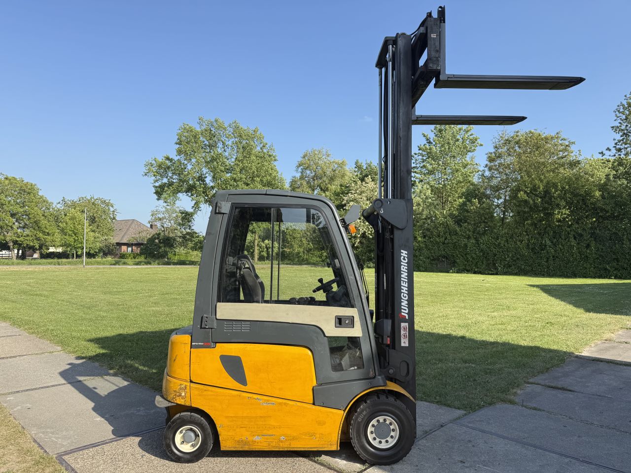 Jungheinrich 2500KG Sideshift vorkversteller uitschuifvorken