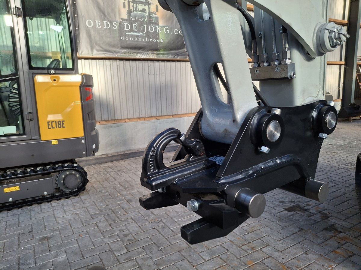 Takeuchi TB230, minigraver, minikraan, BJ2026, Nieuw!