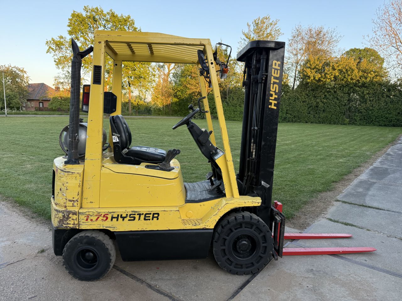 Hyster 1750KG lpg heftruck triplex 4.9M freelift Sideshift