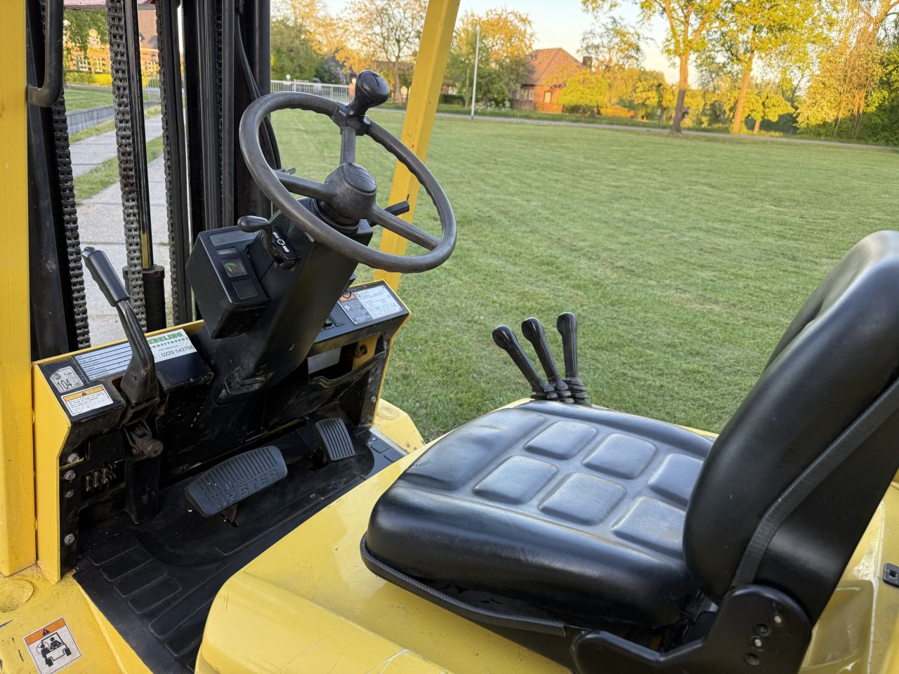 Hyster 1750KG lpg heftruck triplex 4.9M freelift Sideshift
