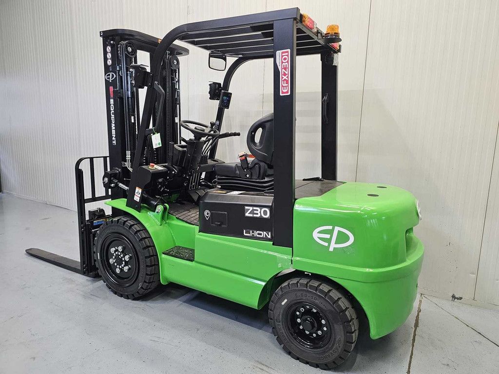 EP Triplex - Freelift- Sideshift - Li-Ion EFXZ-301 hefhoogte 4,8 meter