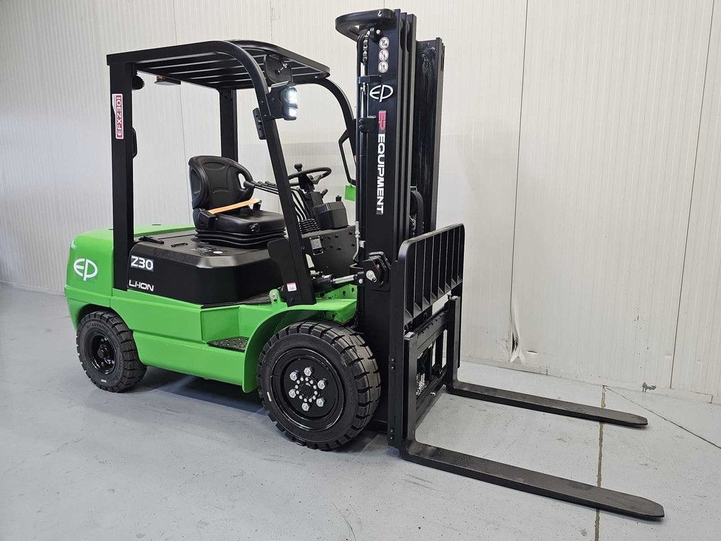 EP Triplex - Freelift- Sideshift - Li-Ion EFXZ-301 hefhoogte 4,8 meter