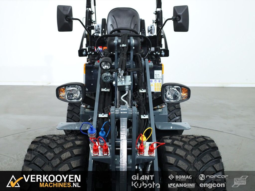 2026 Giant G2300 X-tra HD VK10754