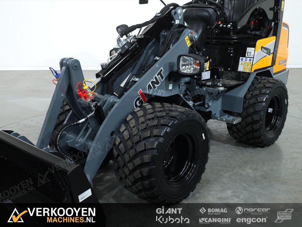 2026 Giant G2300 X-tra HD VK10754