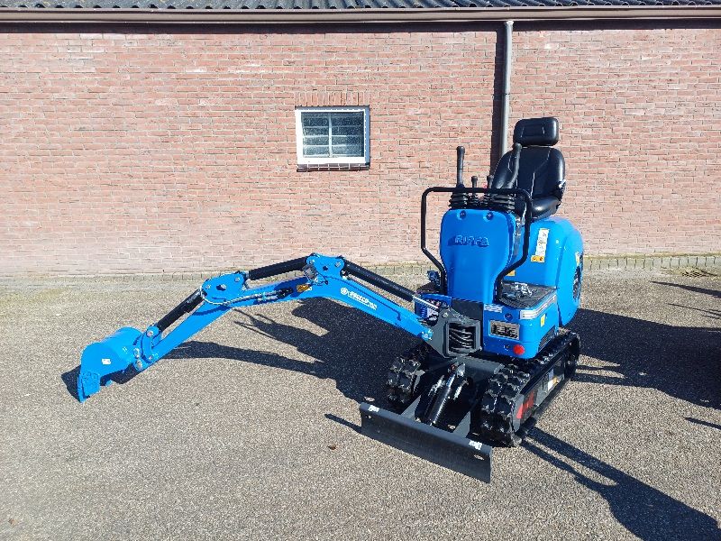 Rippa R06 Kubota minigraver