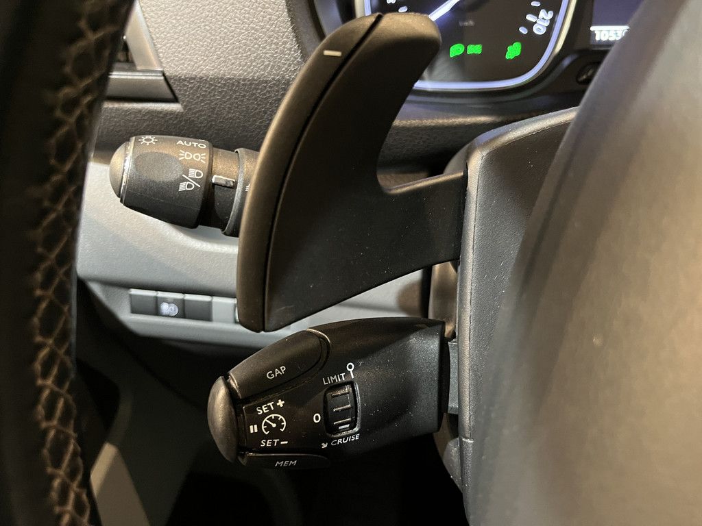 Peugeot Expert 2.0 BlueHDI 120 Long Premium 123 PK Automaat / Servicebus / Sortimo Inrichting / Euro 6 / Schuifdeur L + R / Airco / Cruise Control / Camera / CarPlay / 3-Zits