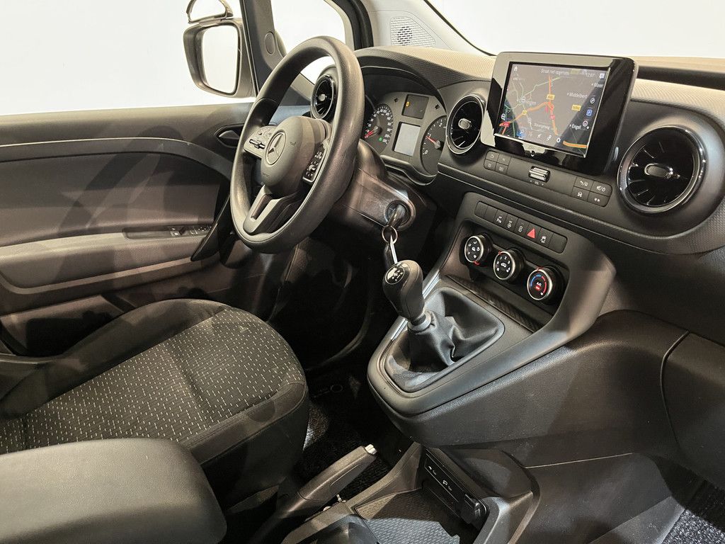 Mercedes-Benz Citan 108 CDI L1 Pro / Euro 6 / Servicebus / Bott inrichting / 220V / Airco / CarPlay / Camera / Cruise Control / Navigatie / 36.000 KM !!