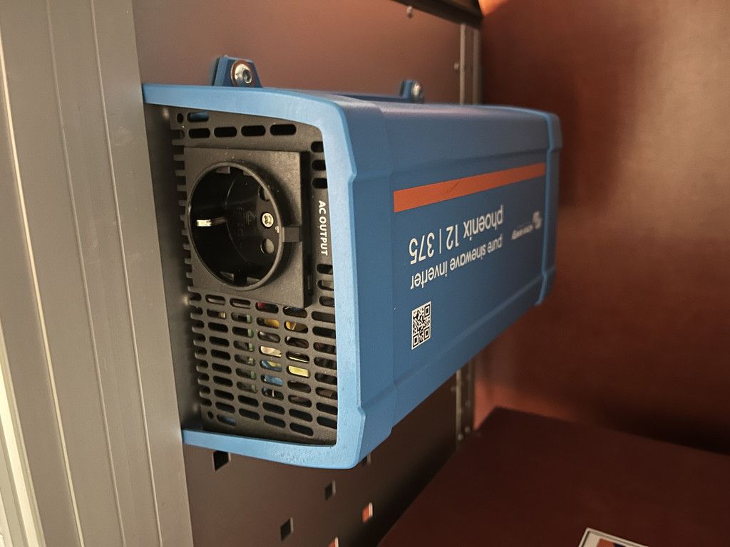 Mercedes-Benz Citan 108 CDI L1 Pro / Euro 6 / Servicebus / Bott inrichting / 220V / Airco / CarPlay / Camera / Cruise Control / Navigatie / 36.000 KM !!