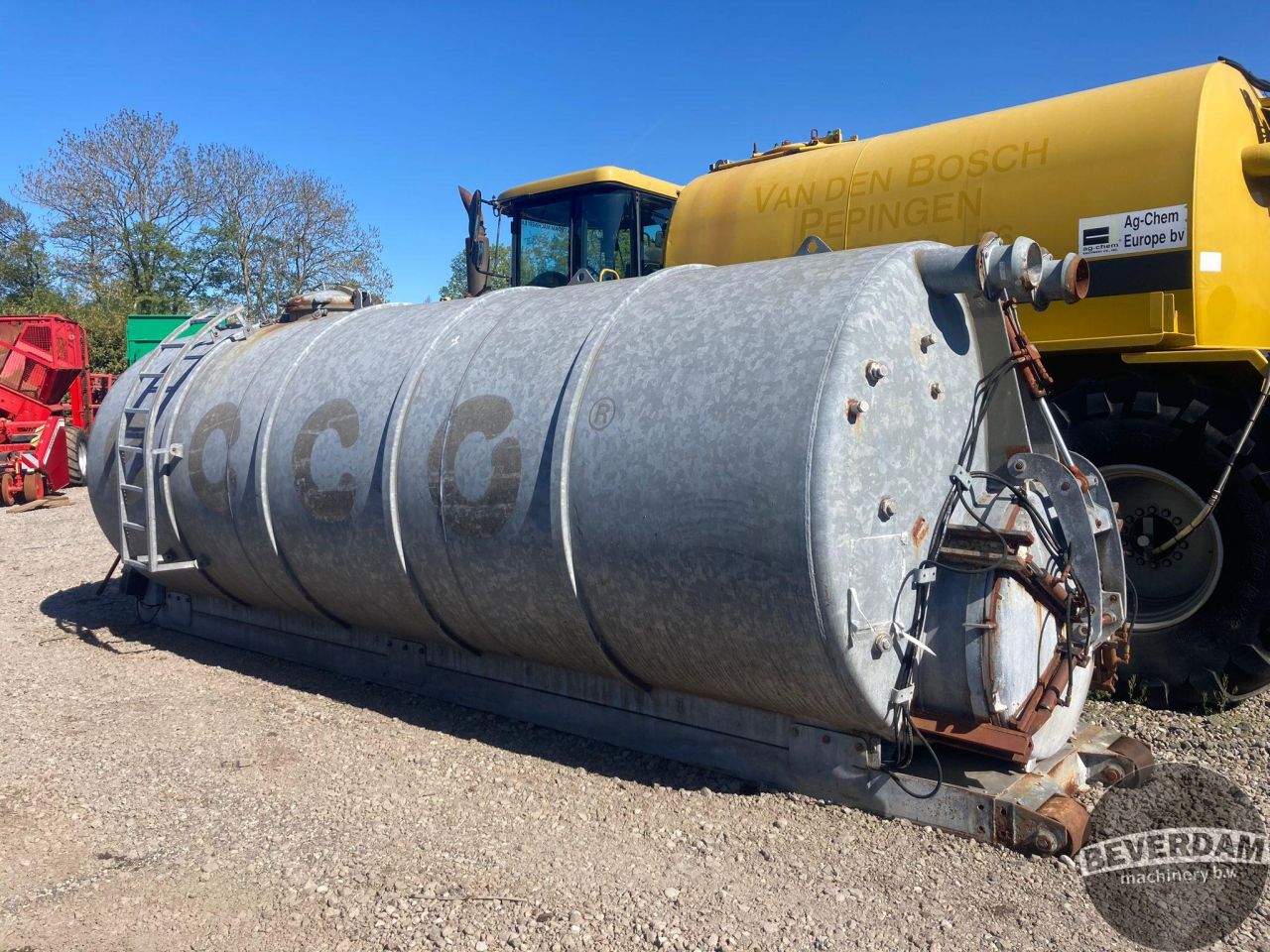 Peecon haakarm tank 22m3