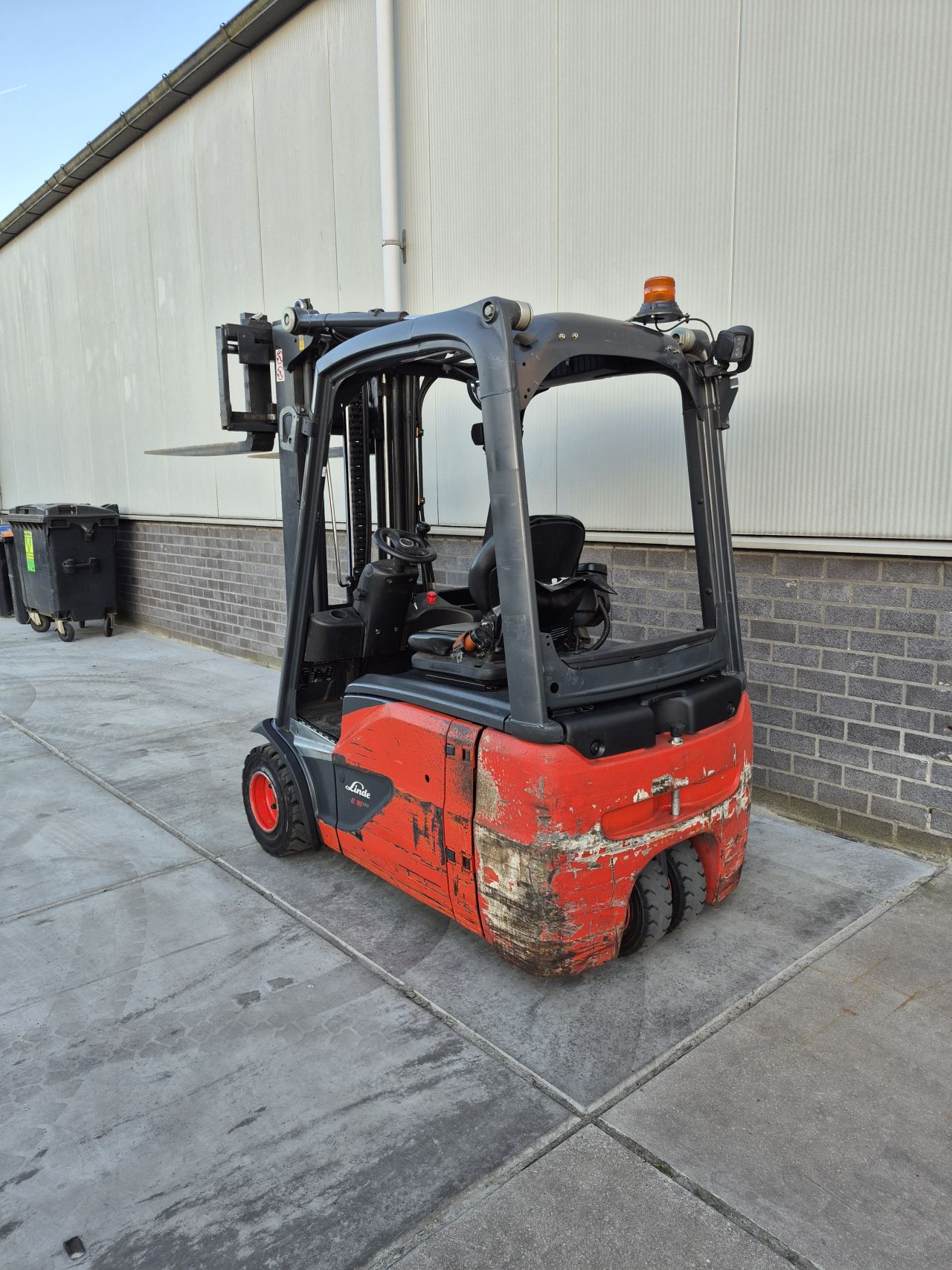 Linde E18-02 triplex sideshift 4.620 mm bj 2017 accu 78%