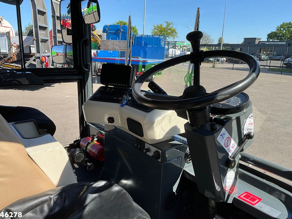 Ravo 580 with 3-rd brush