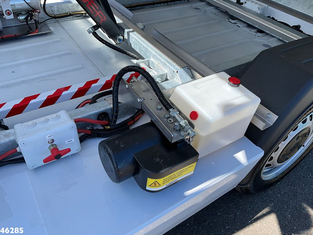 Peugeot E-Expert 100% elektrisch kippende zijlader