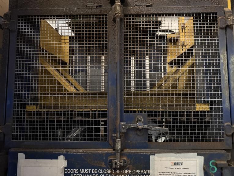 Ballenpressen Kenbay BRG 1 2005