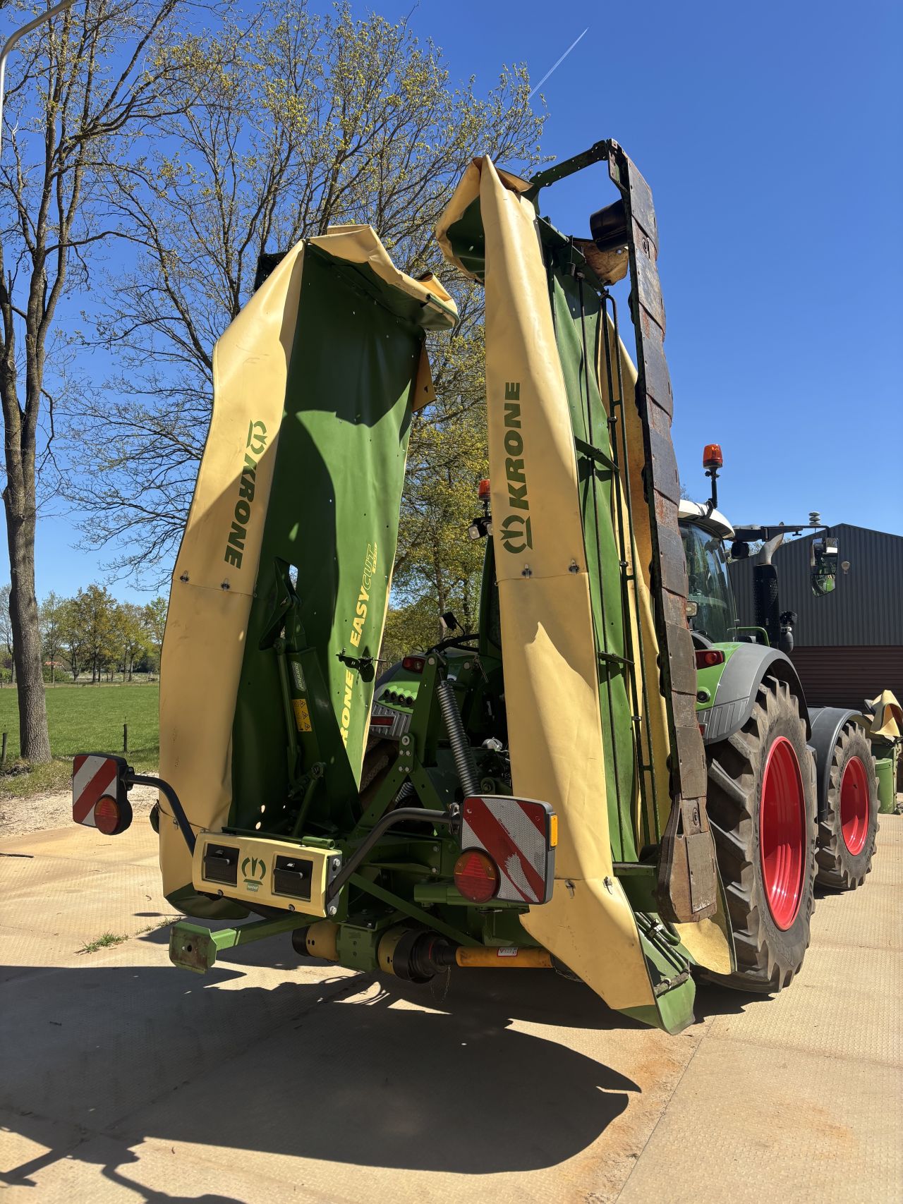 Krone easycut B970 en f320 maaier maaicombinatie