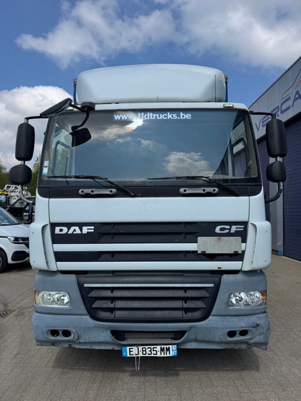 DAF CF 85.360 **MANUAL GEARBOX-EURO 5-FRENCH TRUCK**